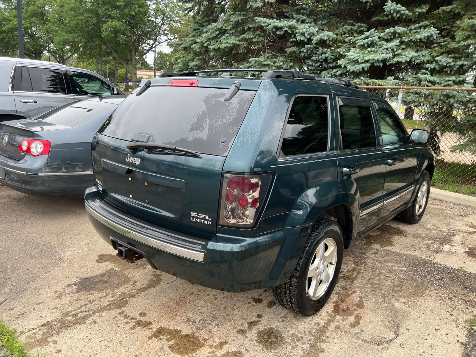 Thumbnail: 2005 Jeep Grand Cherokee - 3
