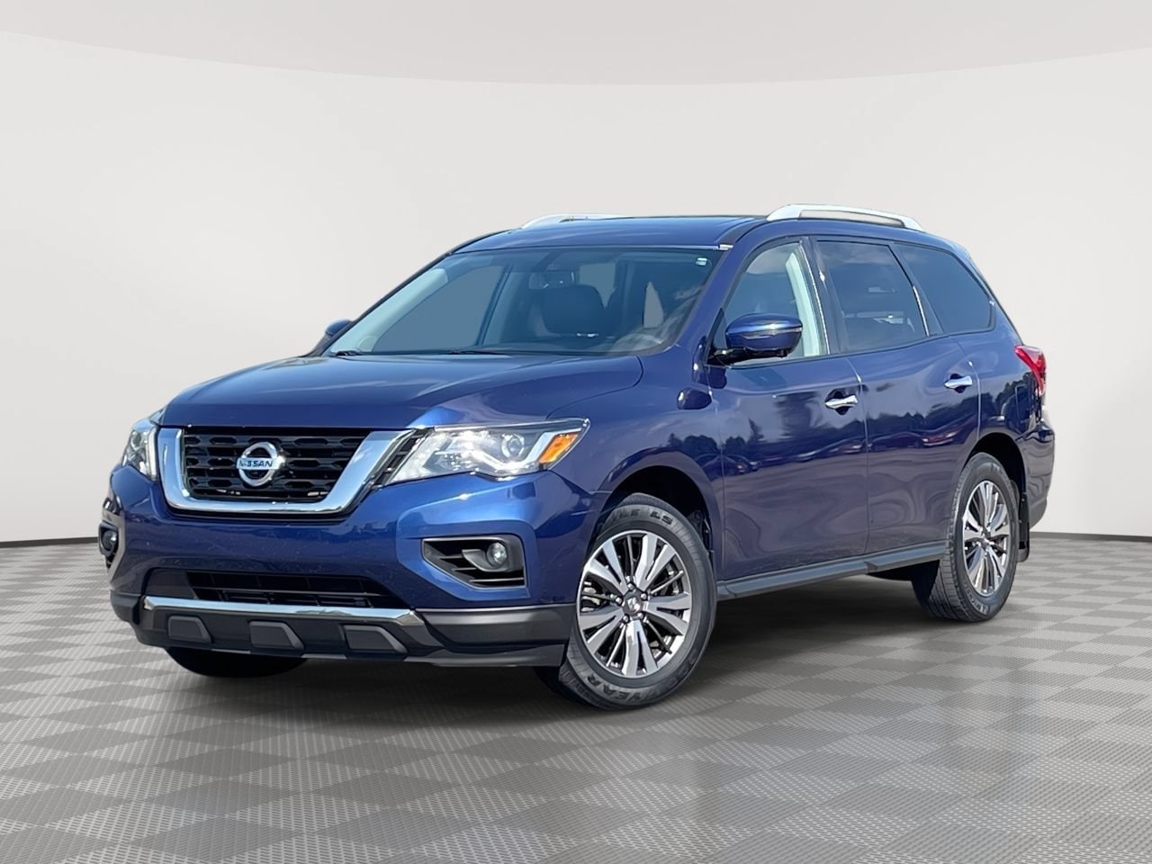 2017 Nissan Pathfinder SL -
                  Plymouth, MI