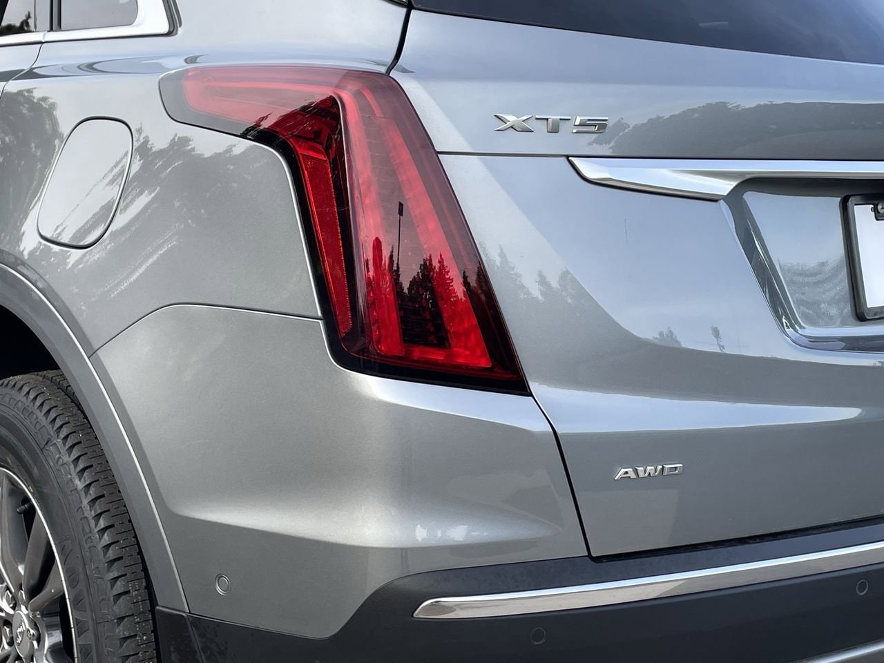 Thumbnail: 2023 Cadillac XT5 - 41