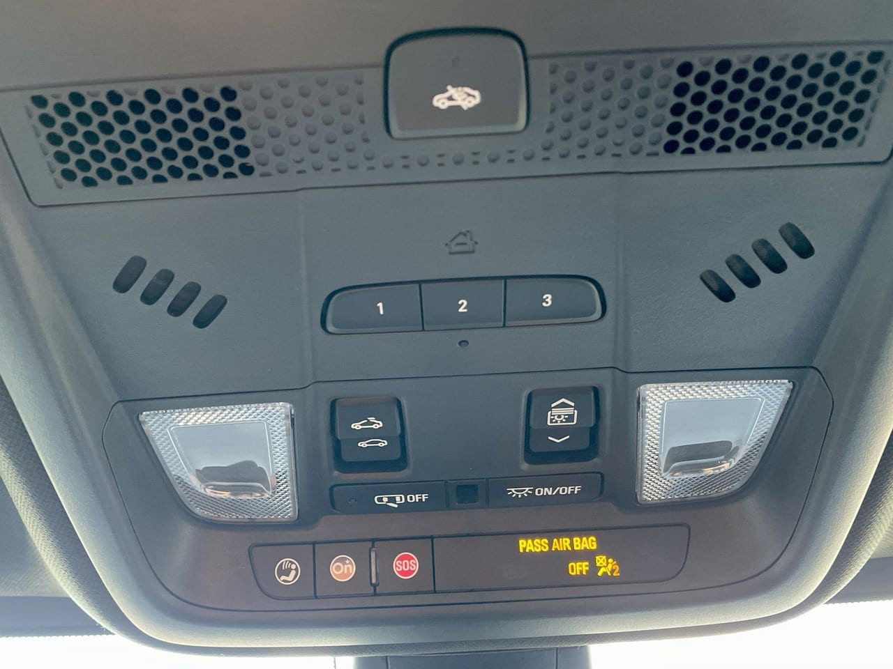 Thumbnail: 2021 Cadillac XT5 - 33