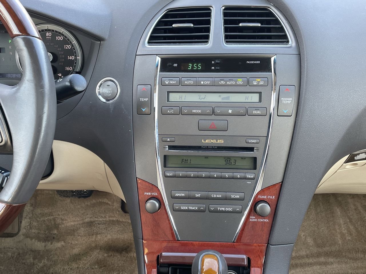 Thumbnail: 2012 Lexus ES - 13