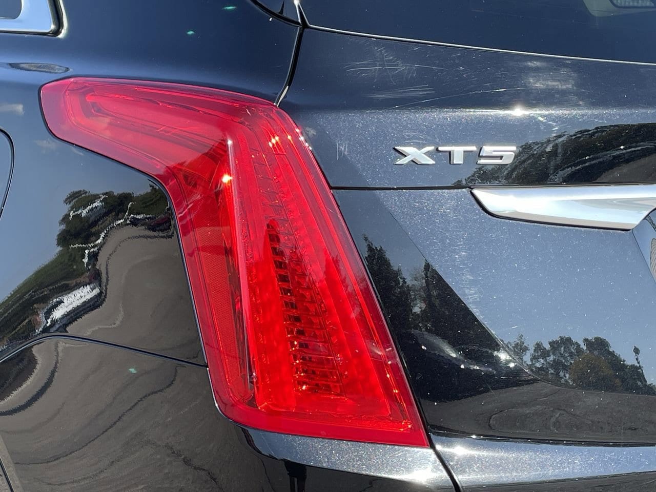 Thumbnail: 2017 Cadillac XT5 - 39