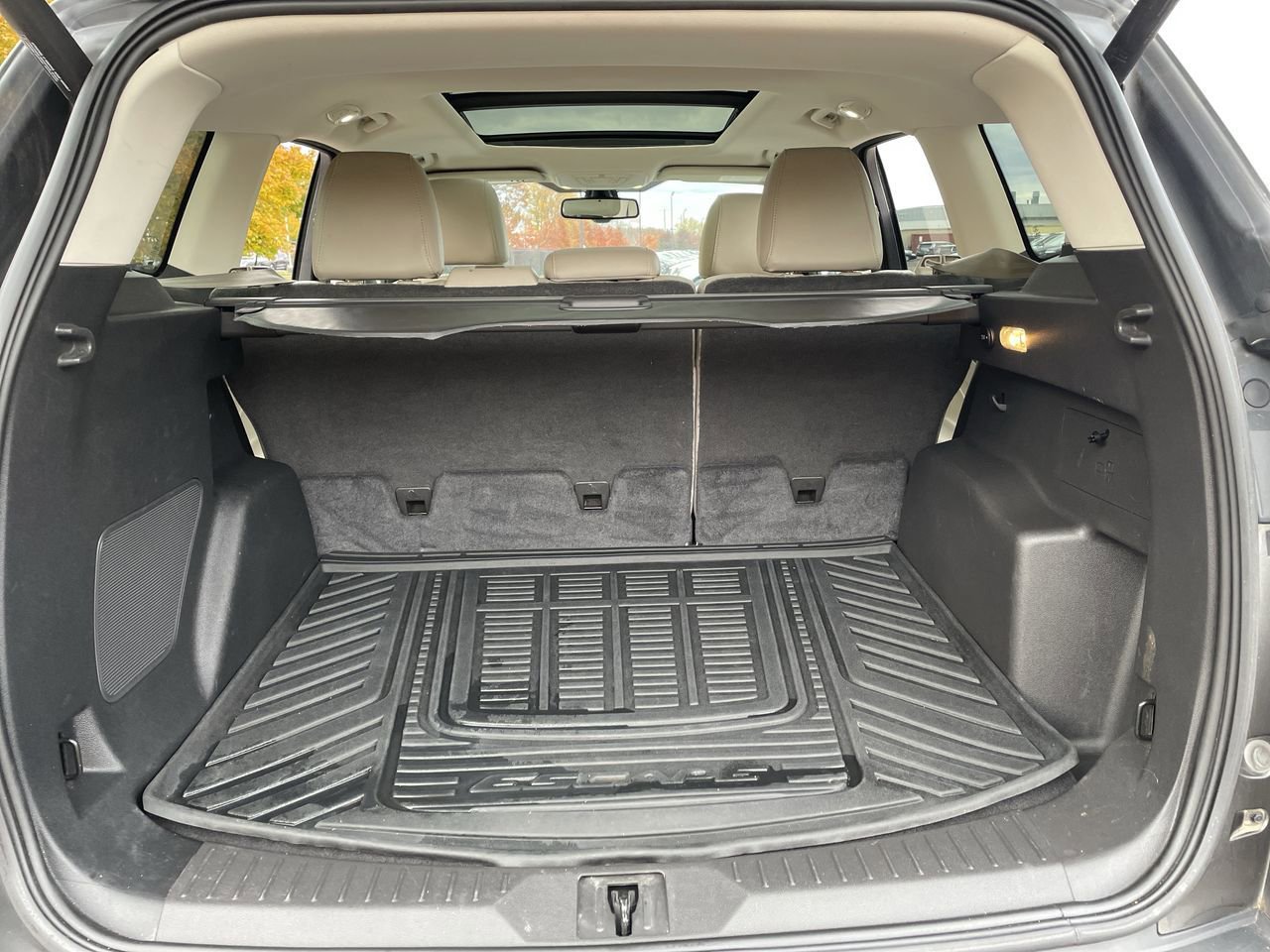 Thumbnail: 2016 Ford Escape - 17