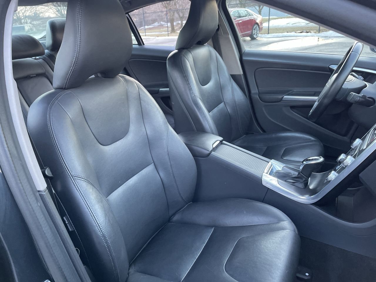 Thumbnail: 2016 Volvo S60 - 14