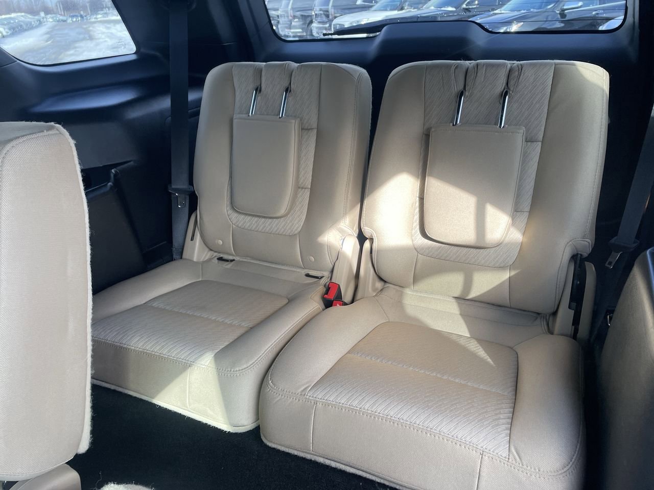 Thumbnail: 2016 Ford Explorer - 18