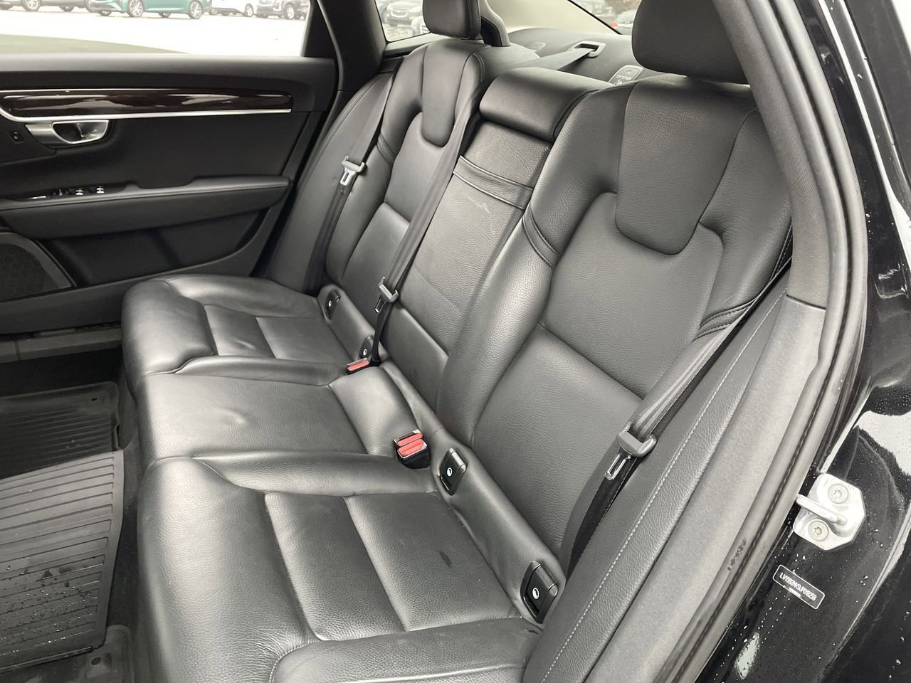 Thumbnail: 2018 Volvo S90 - 19