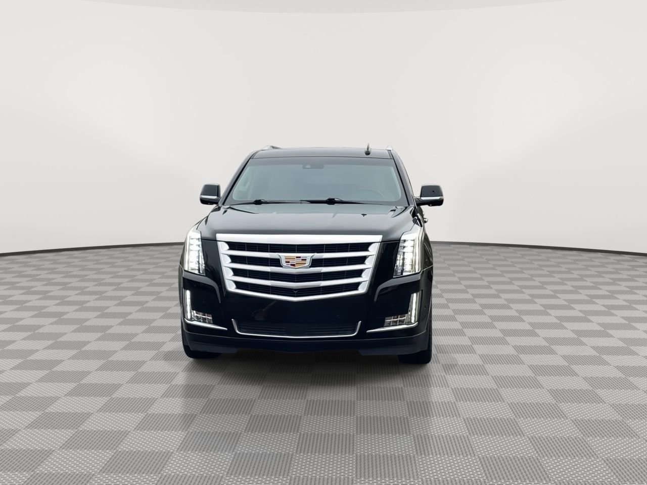2019 Cadillac Escalade Premium Luxury photo 3