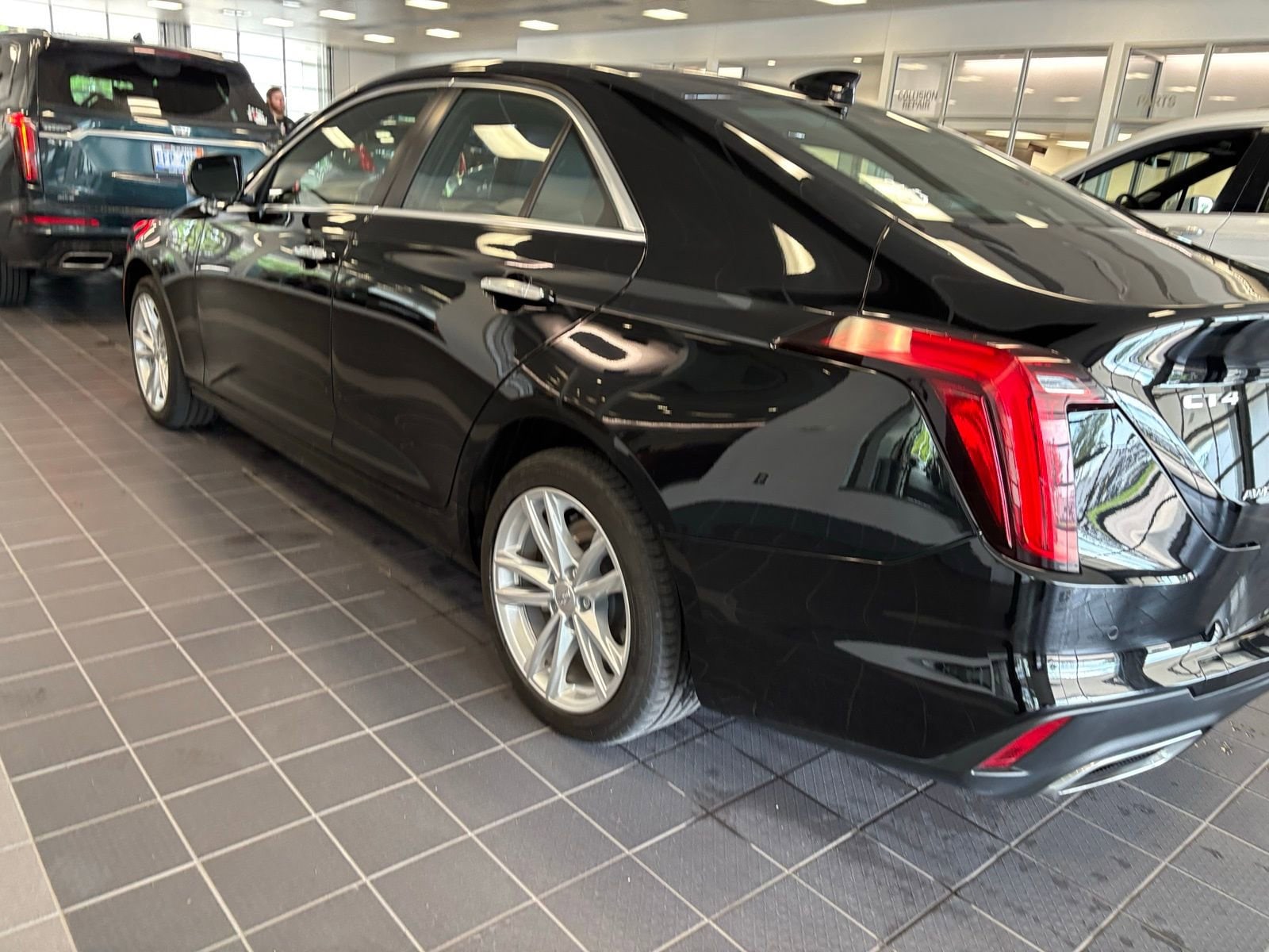 Thumbnail: 2023 Cadillac CT4 - 2