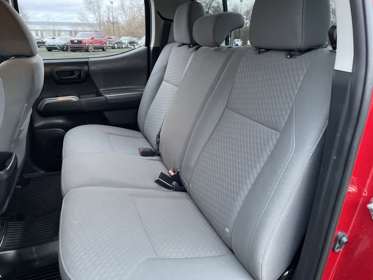 Thumbnail: 2020 Toyota Tacoma - 18