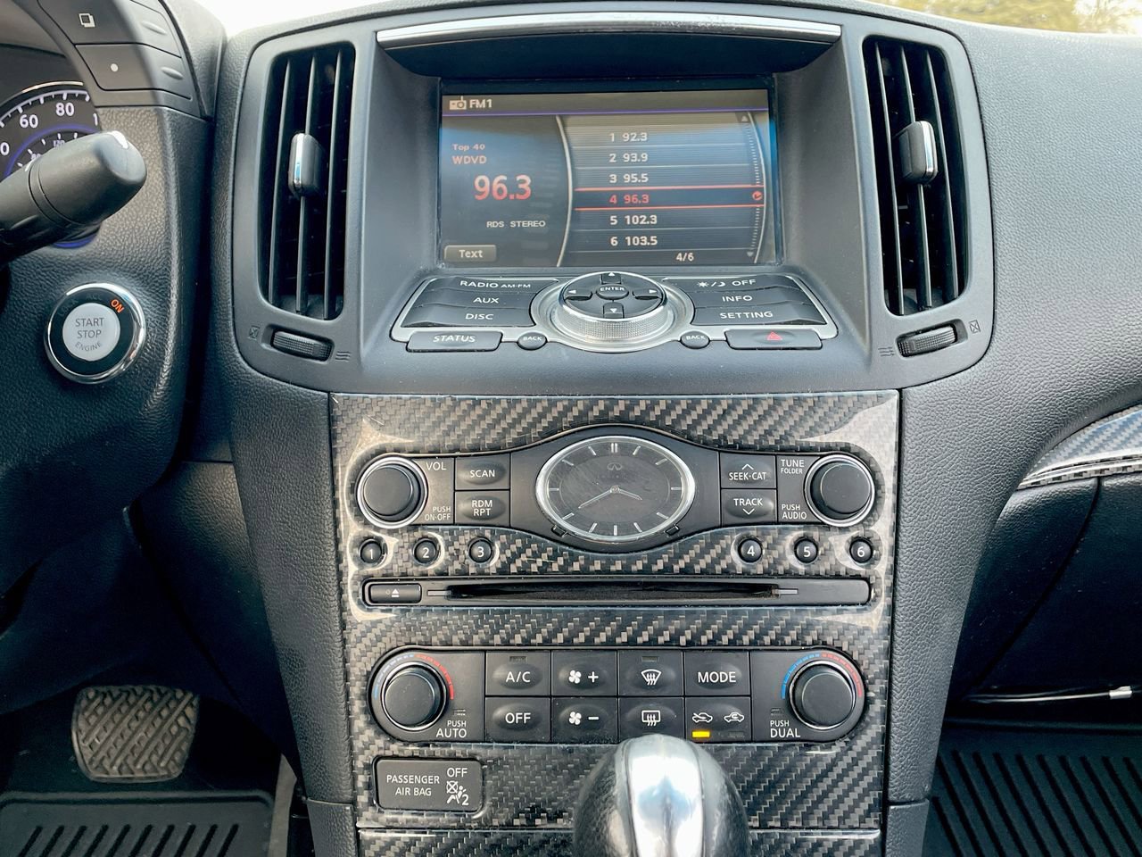 Thumbnail: 2012 INFINITI G37 - 13