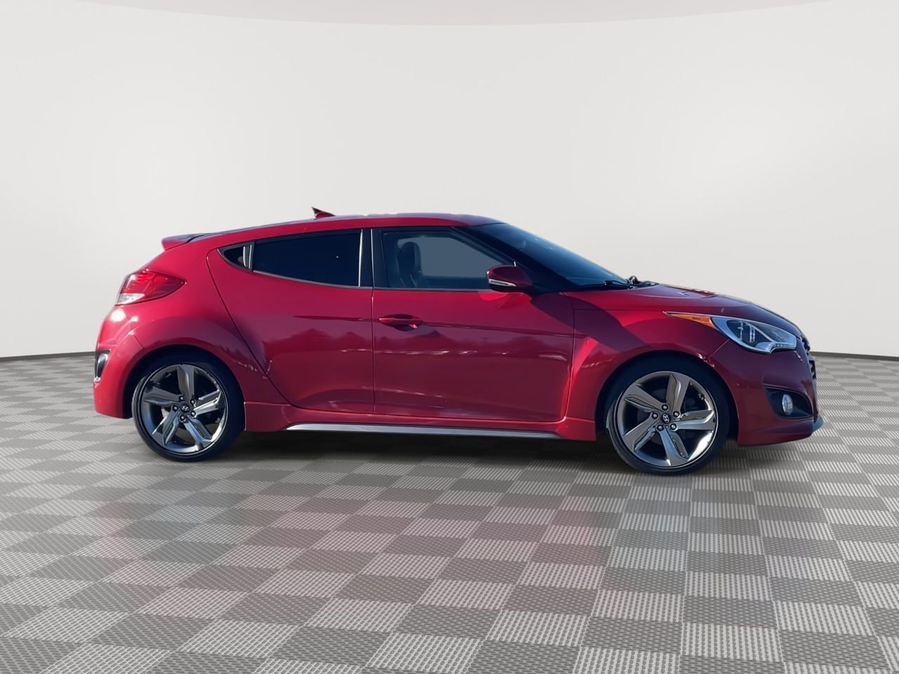 Thumbnail: 2014 Hyundai Veloster - 9