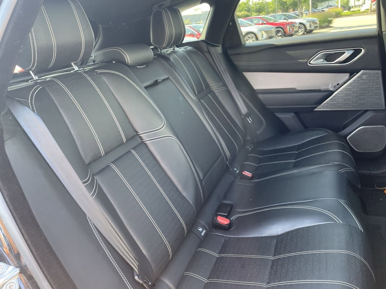 Thumbnail: 2018 Land Rover Range Rover Velar - 15