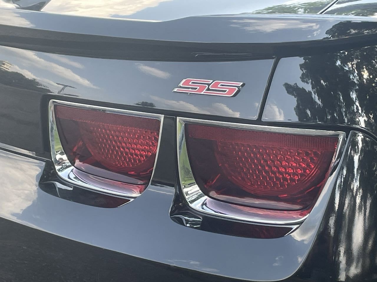 Thumbnail: 2012 Chevrolet Camaro - 37