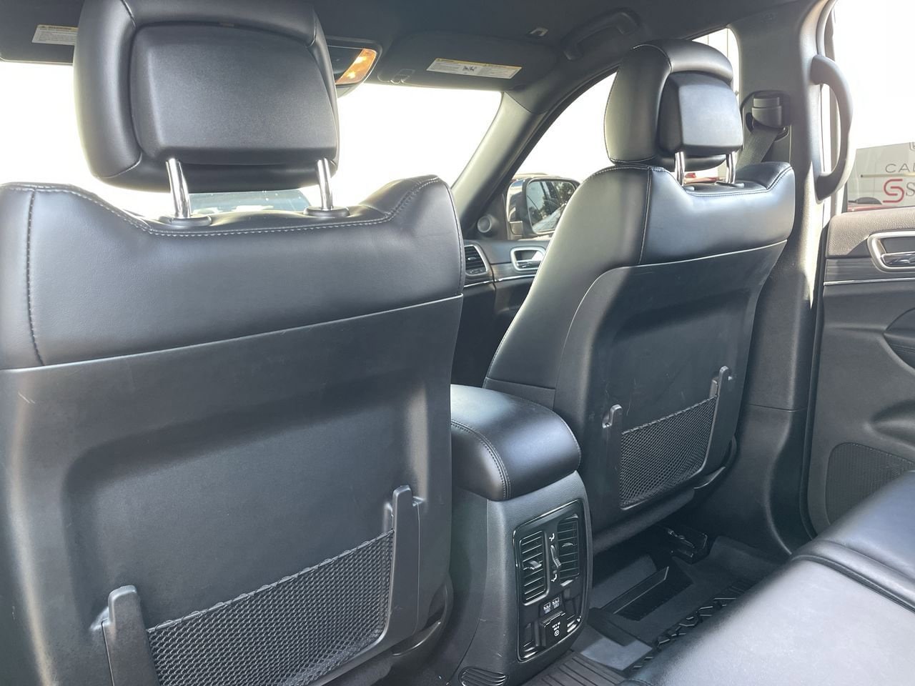 Thumbnail: 2019 Jeep Grand Cherokee - 20