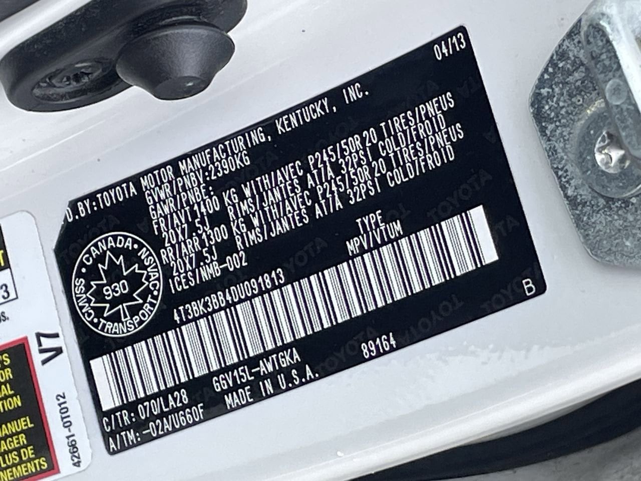 Thumbnail: 2013 Toyota Venza - 33