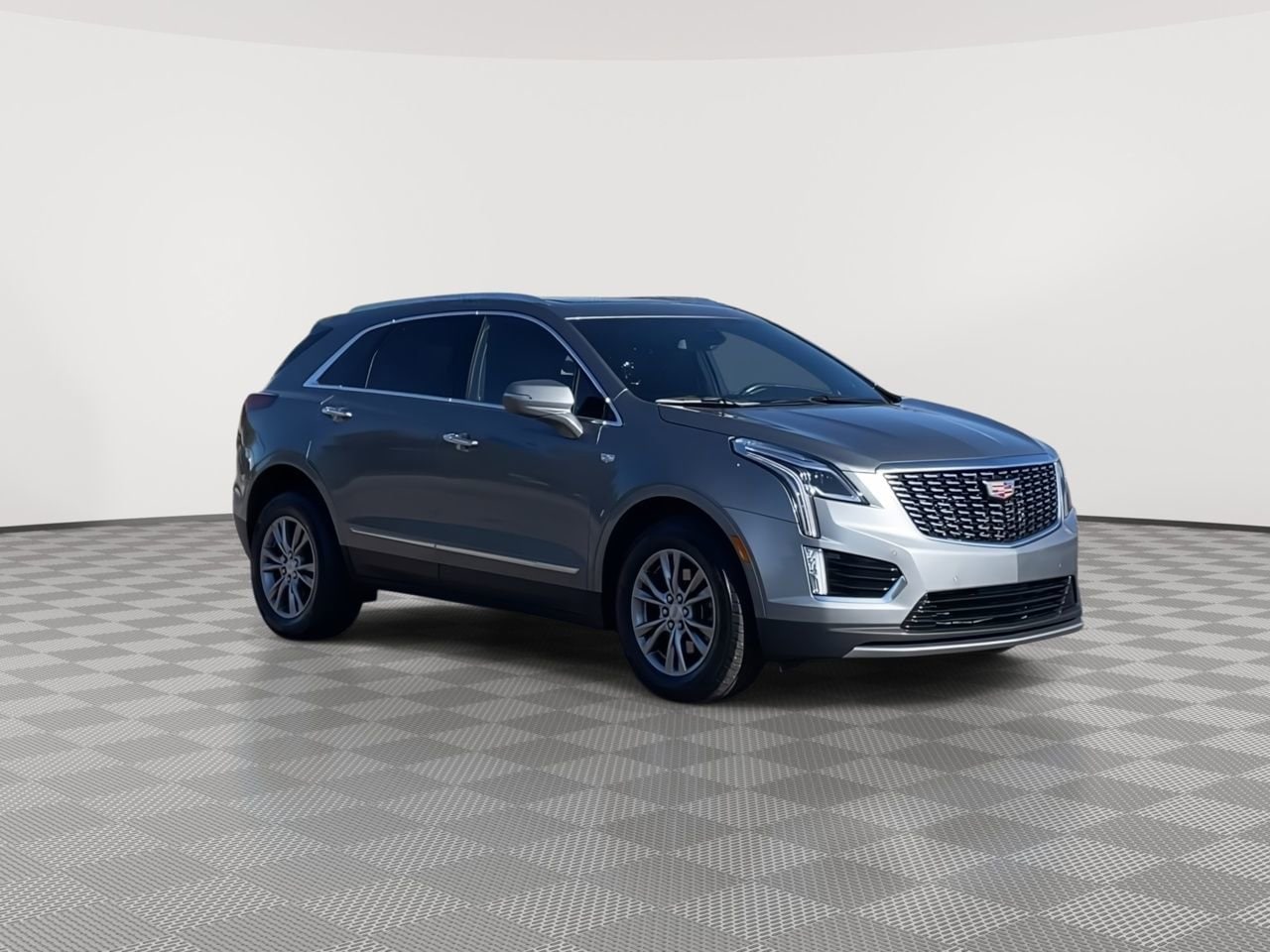 Thumbnail: 2023 Cadillac XT5 - 2