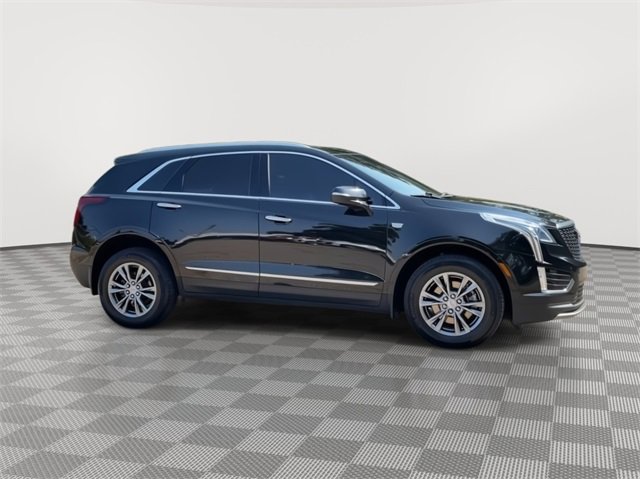 Used 2021 Cadillac XT5 Premium Luxury with VIN 1GYKNDRS7MZ221032 for sale in Plymouth, MI