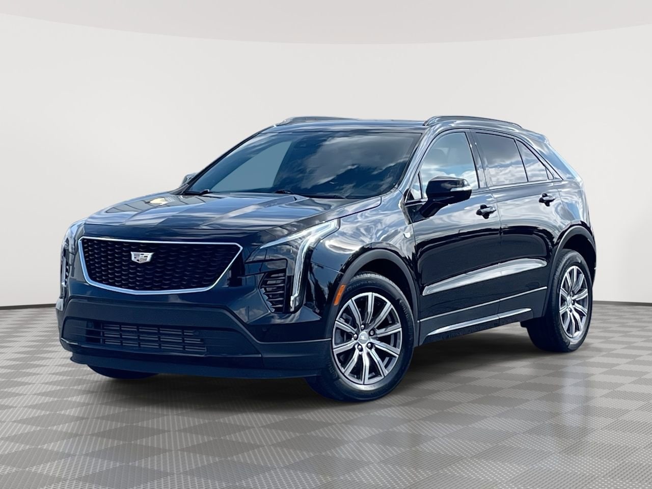 Thumbnail: 2023 Cadillac XT4 - 1