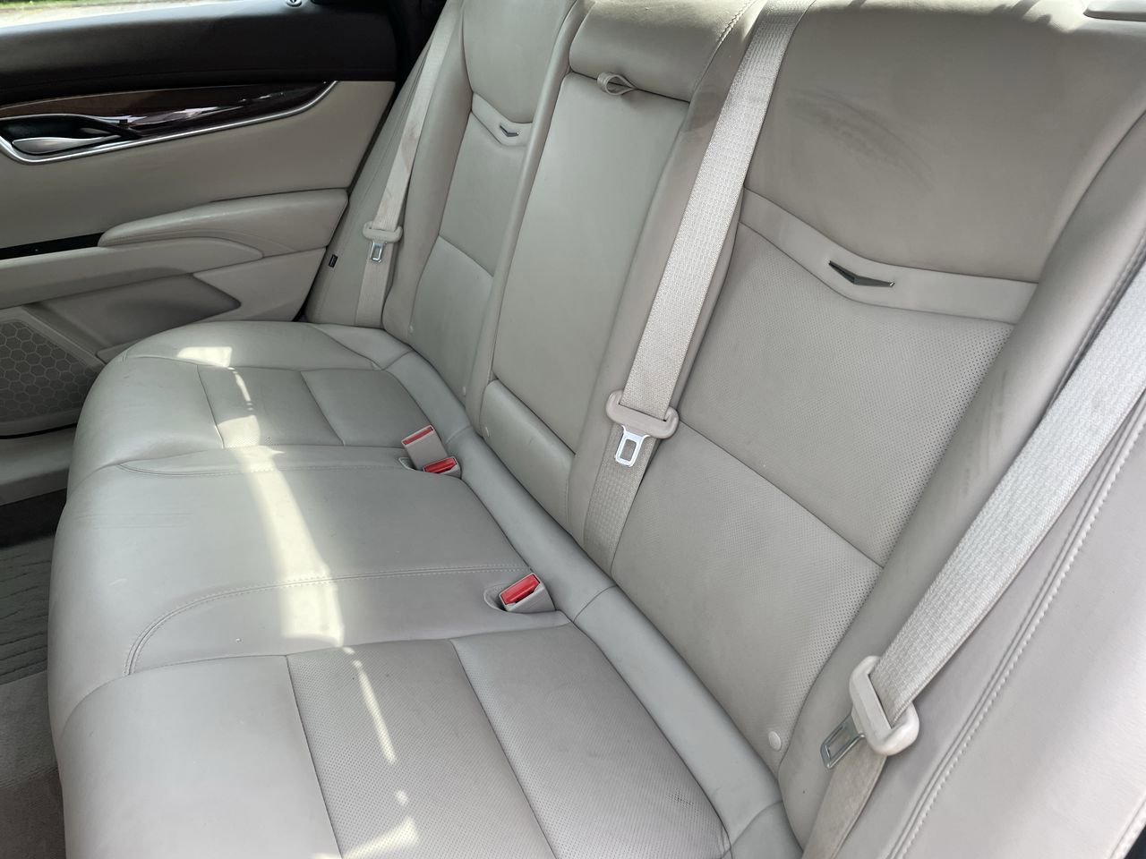 Thumbnail: 2013 Cadillac XTS - 18