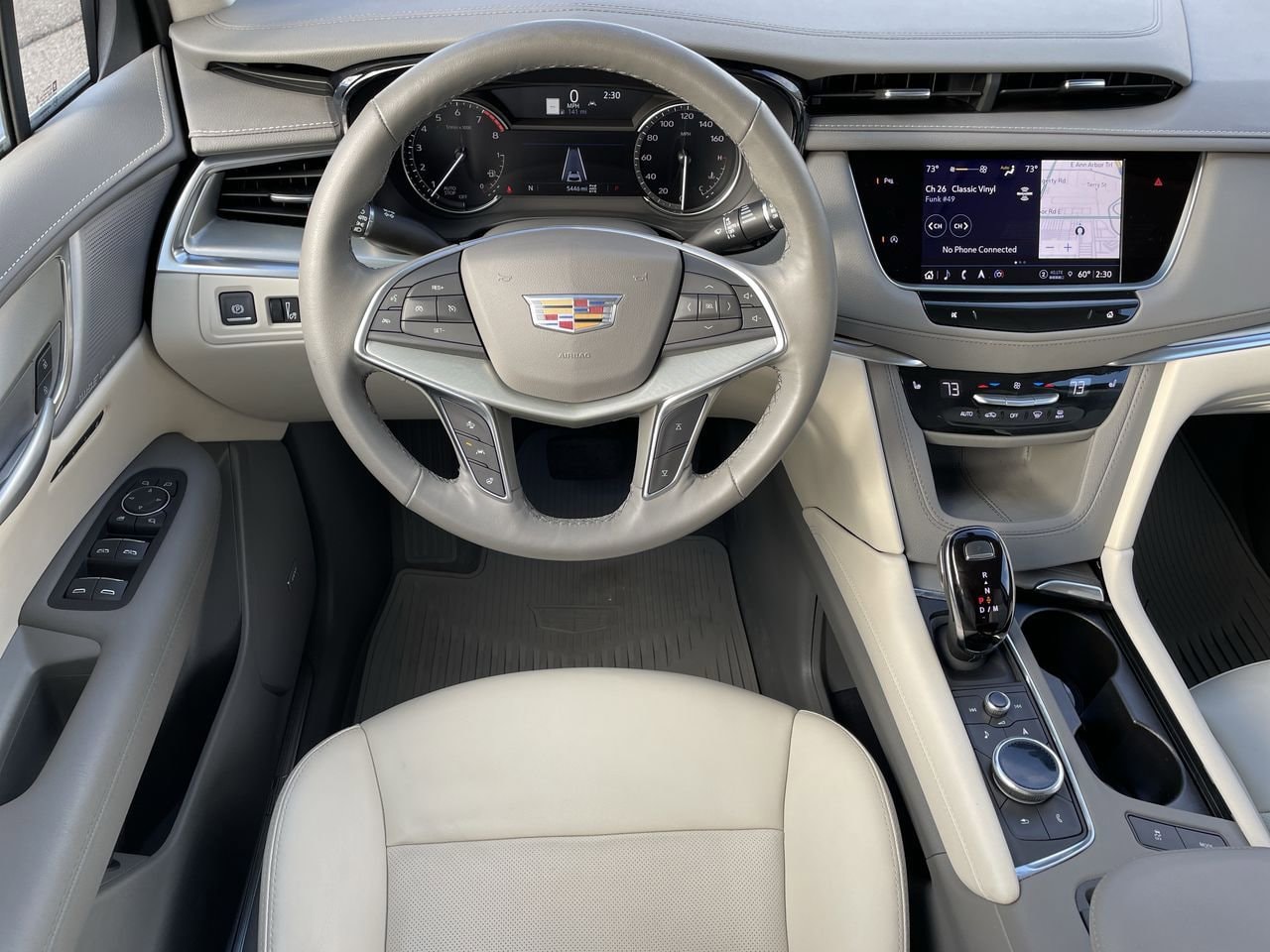 Thumbnail: 2025 Cadillac XT5 - 11