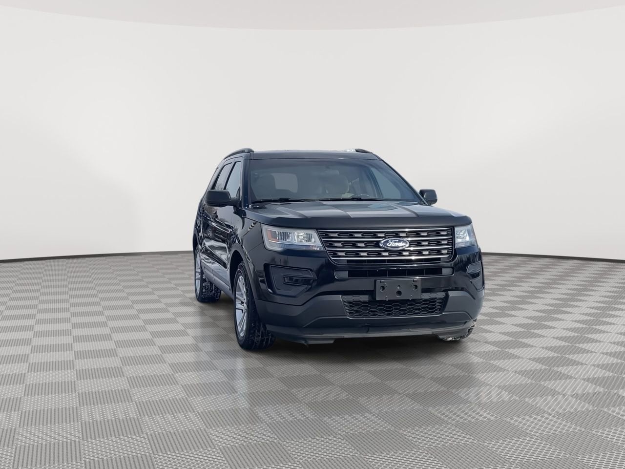 Thumbnail: 2016 Ford Explorer - 3