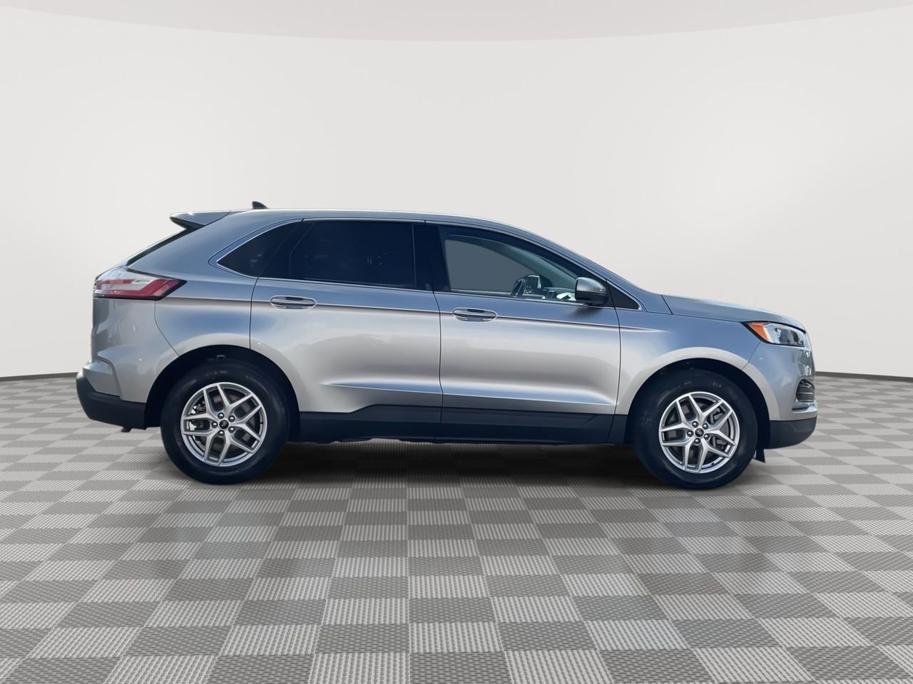 Thumbnail: 2024 Ford Edge - 9