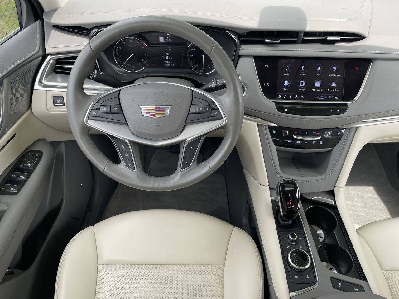 Thumbnail: 2023 Cadillac XT5 - 11