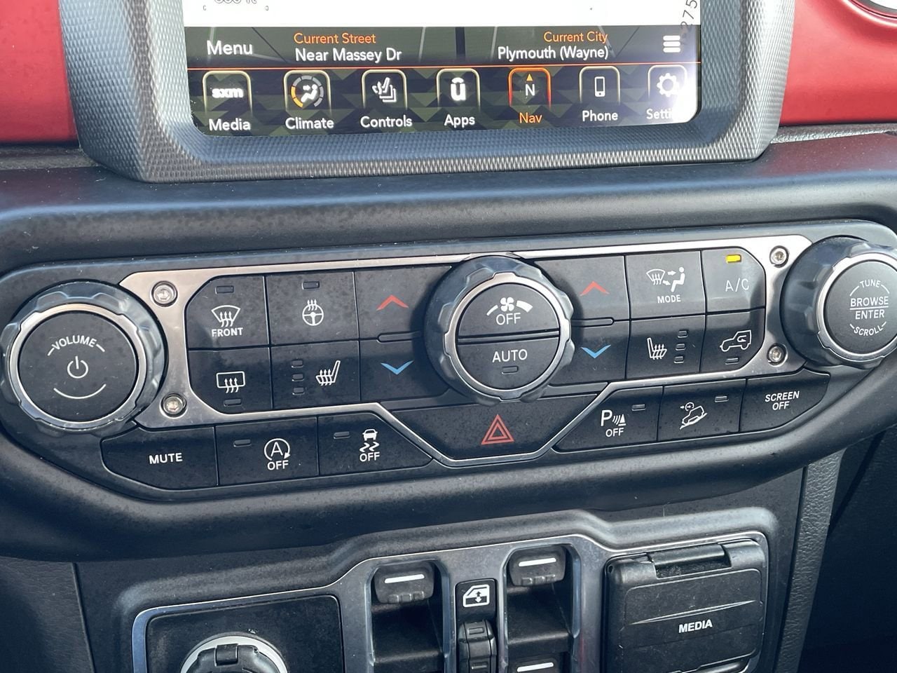 Thumbnail: 2020 Jeep Wrangler - 30