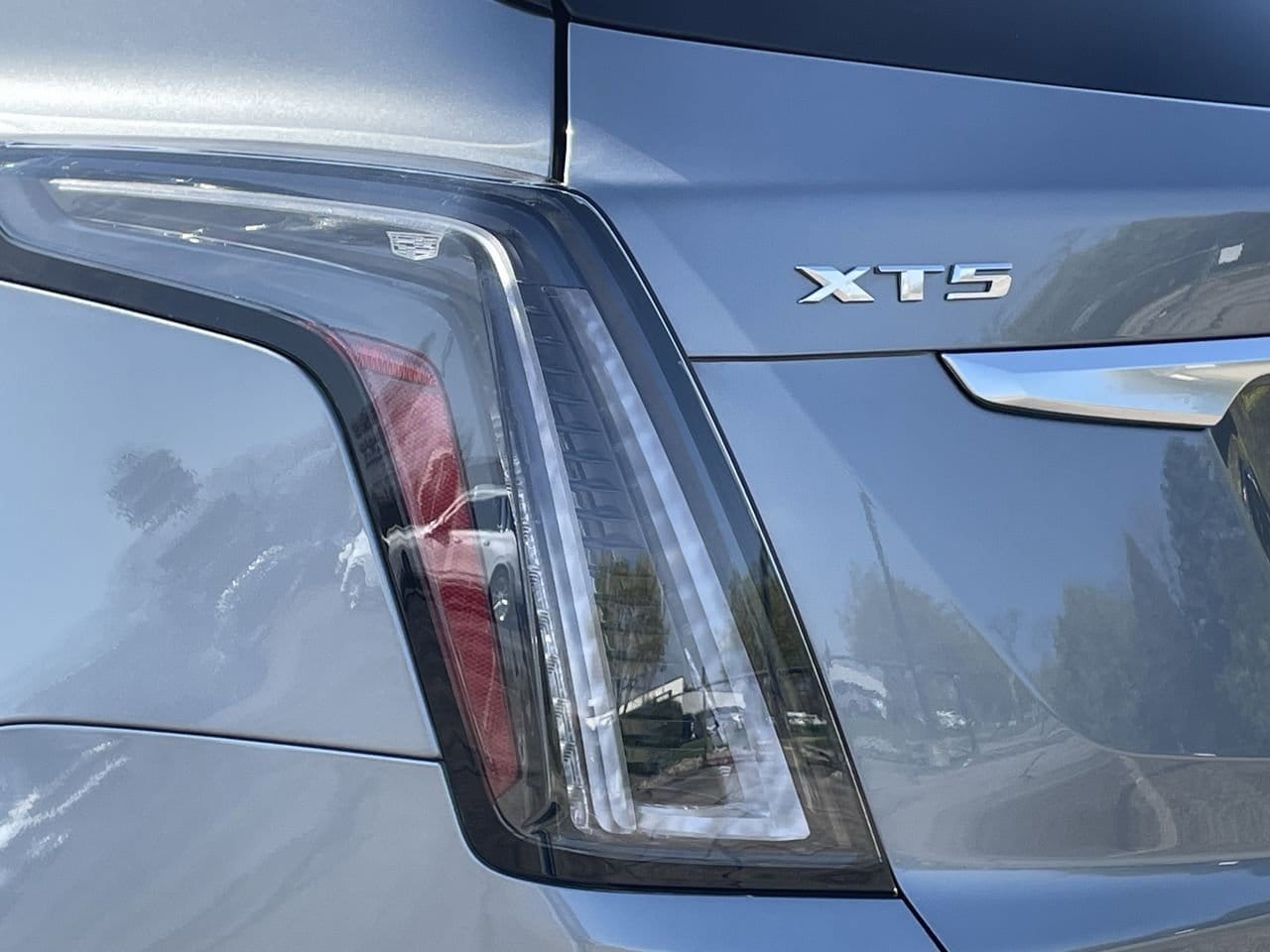 Thumbnail: 2024 Cadillac XT5 - 42