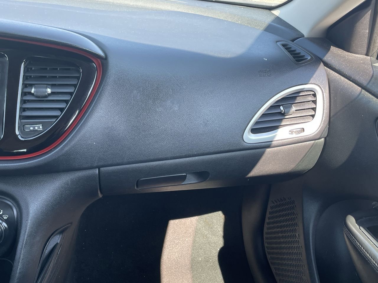 Thumbnail: 2016 Dodge Dart - 16
