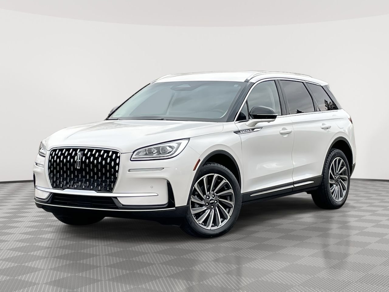 Thumbnail: 2023 Lincoln Corsair - 1