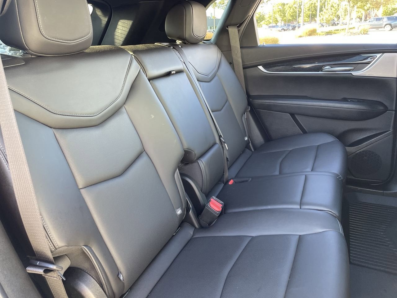 Thumbnail: 2023 Cadillac XT5 - 15
