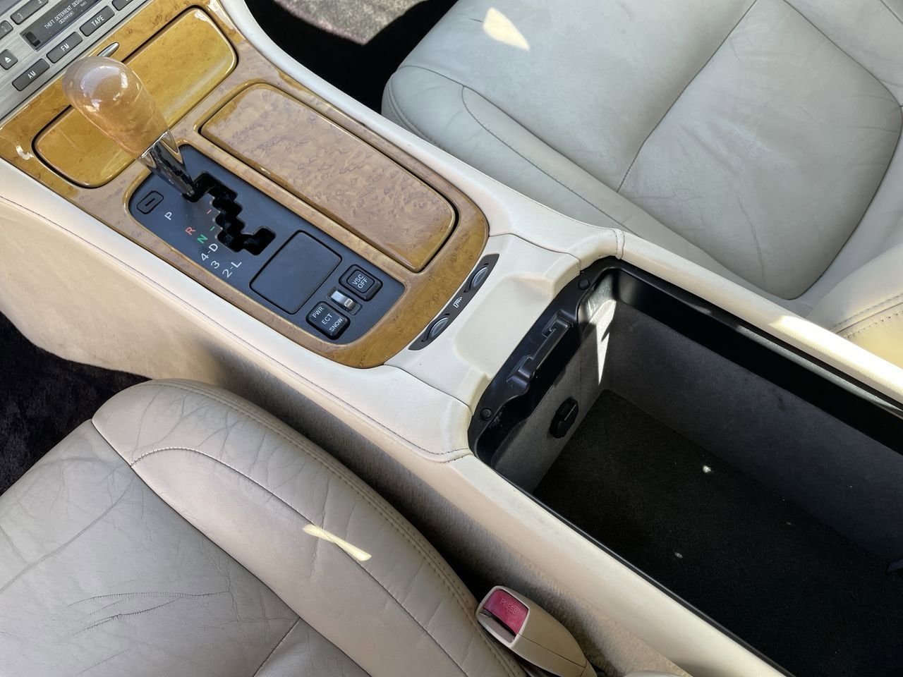 Thumbnail: 2002 Lexus SC - 23