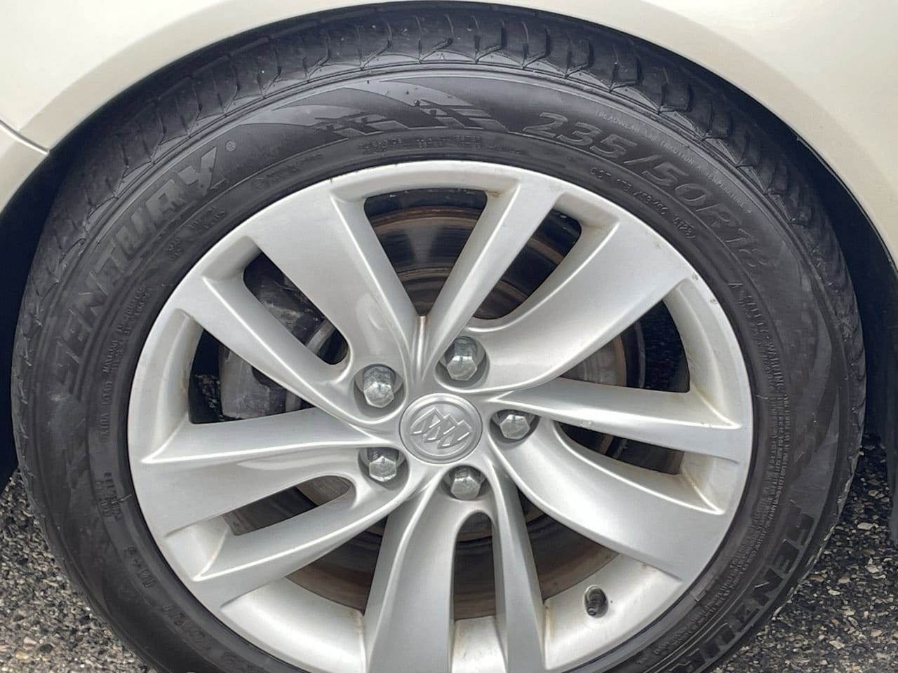 Thumbnail: 2014 Buick Regal - 36