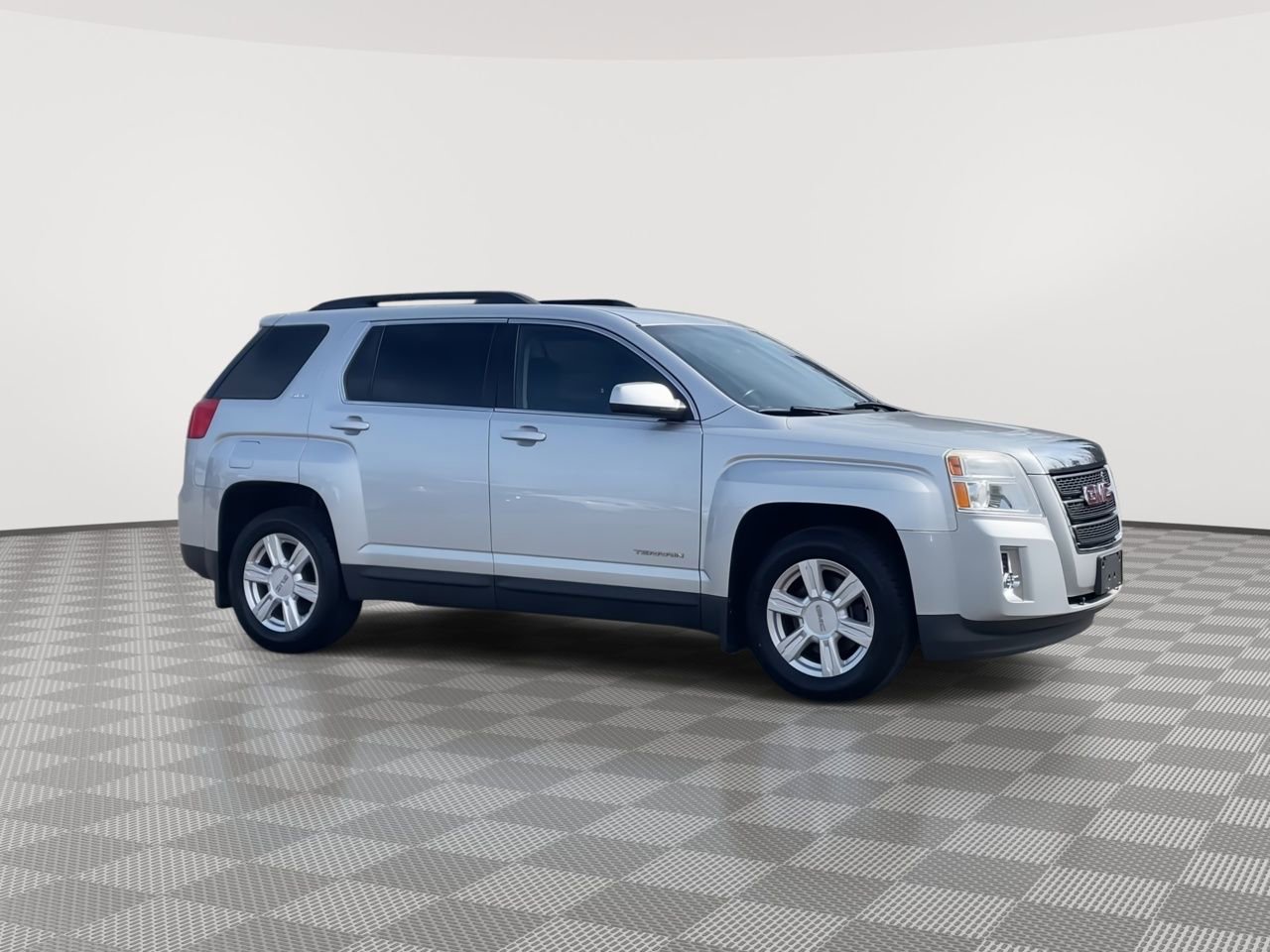 Thumbnail: 2015 GMC Terrain - 2