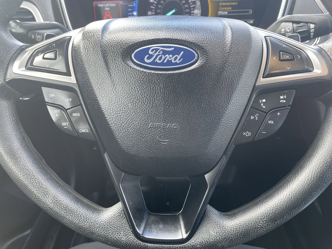 Thumbnail: 2020 Ford Fusion - 10