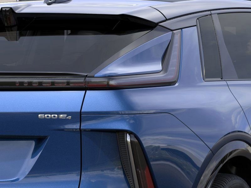 Thumbnail: 2025 Cadillac Lyriq - 11
