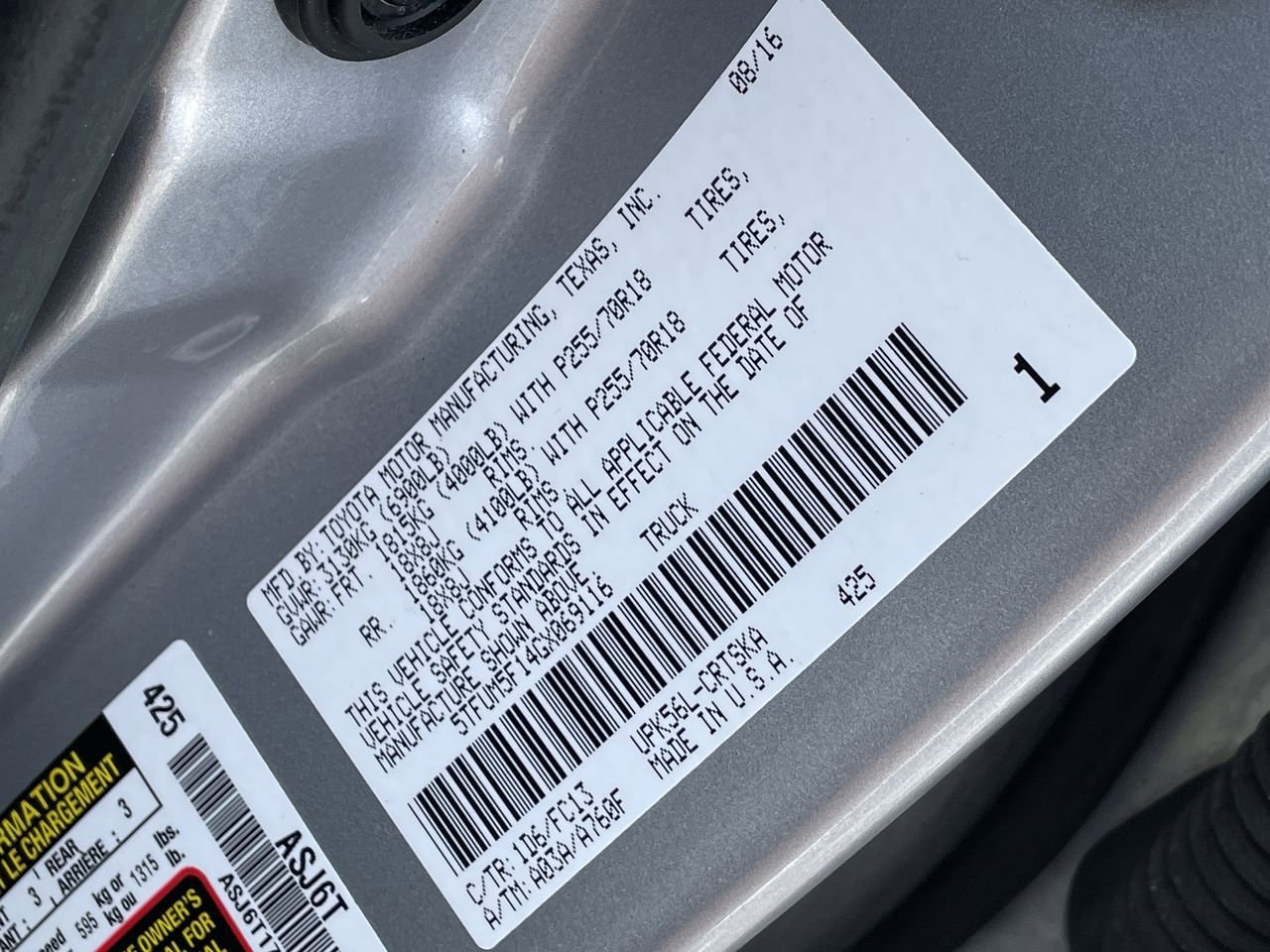 Thumbnail: 2016 Toyota Tundra - 30