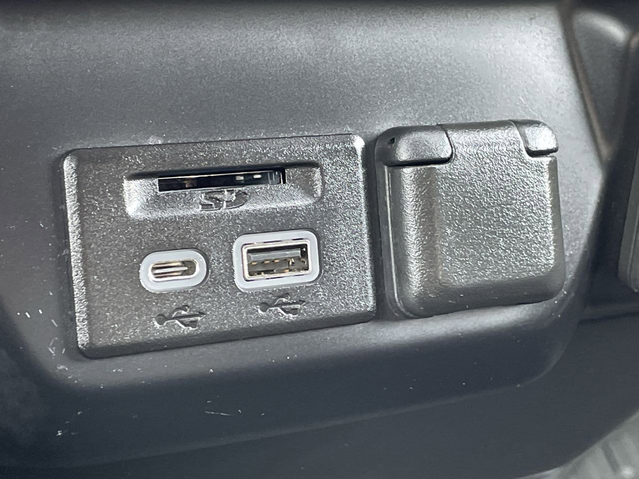 2020 GMC Sierra 1500 SLE 25