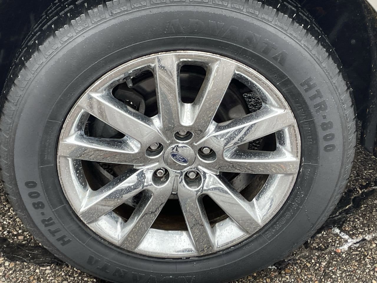 Thumbnail: 2013 Ford Edge - 35