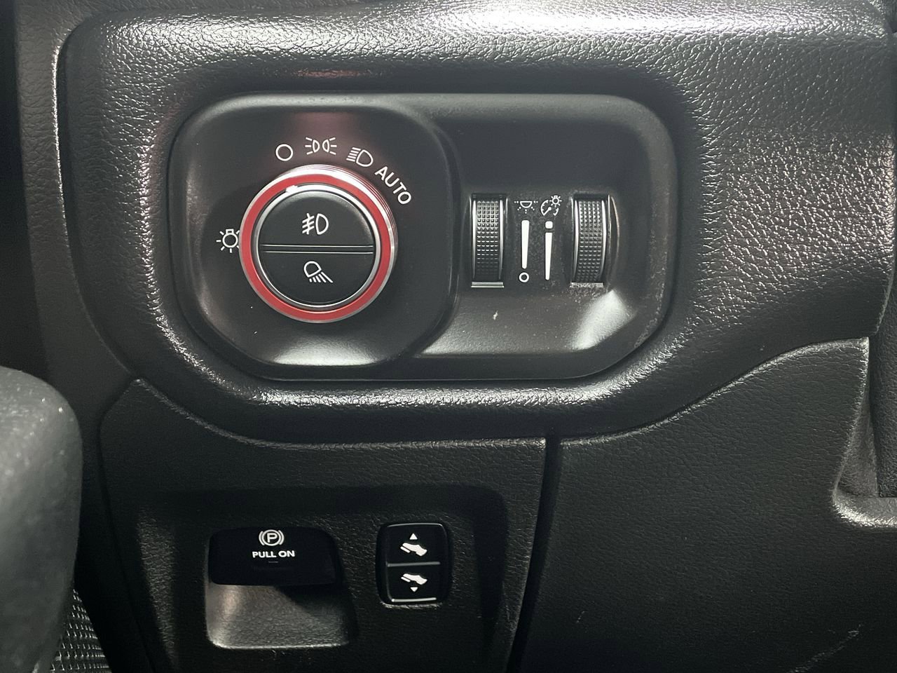 Thumbnail: 2019 RAM 1500 - 29