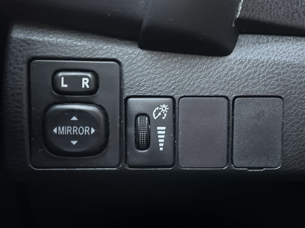 Thumbnail: 2017 Toyota Corolla - 25