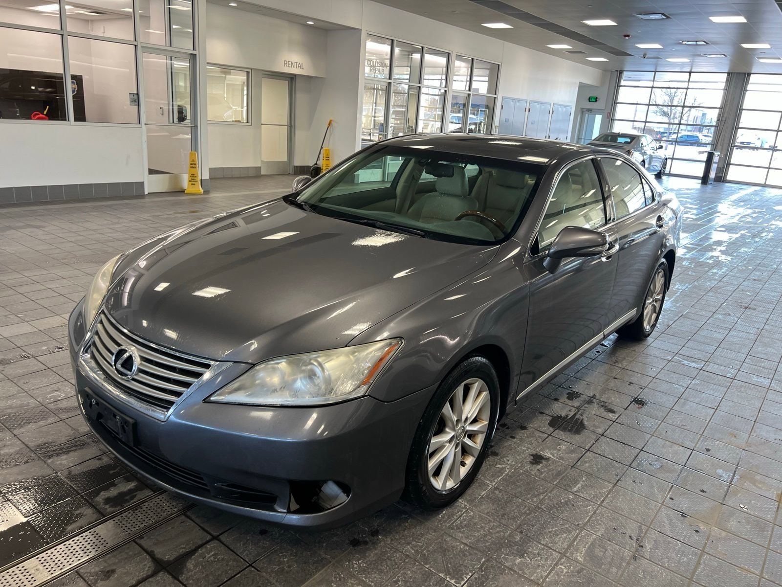 2012 Lexus ES 350 -
                  Plymouth, MI