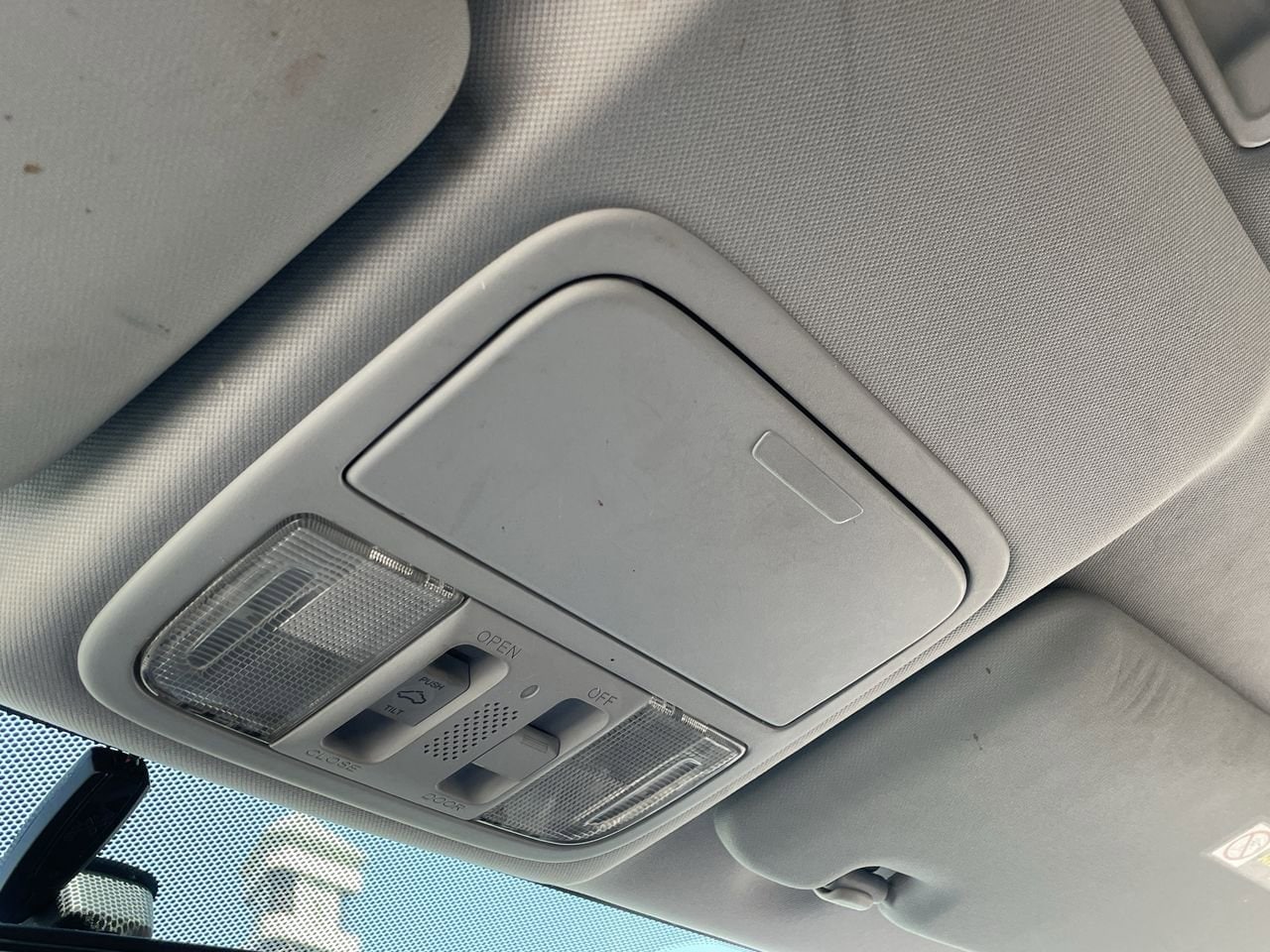 Thumbnail: 2010 Honda CR-V - 27