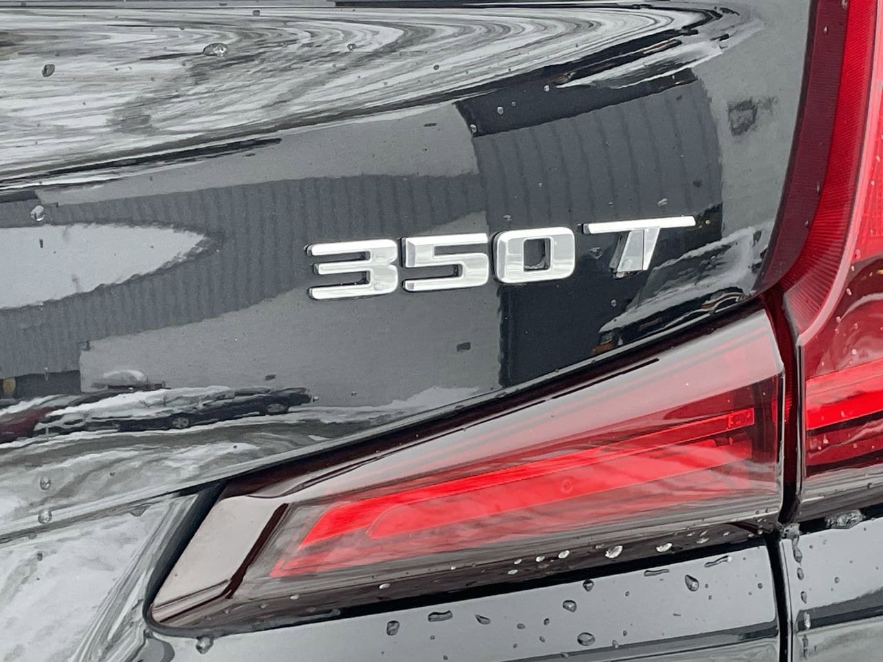 Thumbnail: 2023 Cadillac XT4 - 41