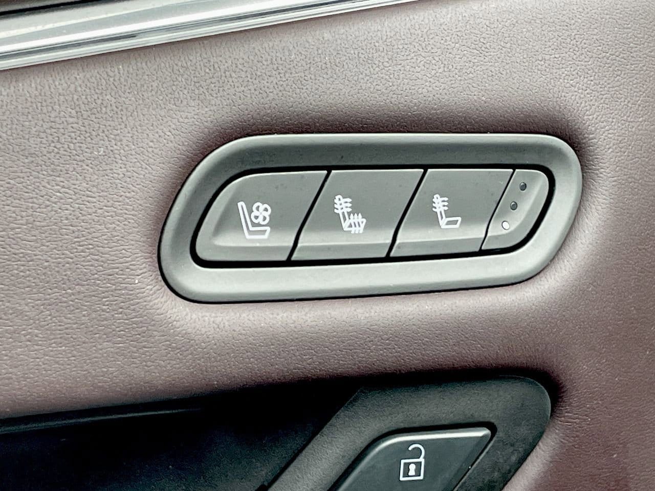 Thumbnail: 2024 Cadillac Escalade - 25