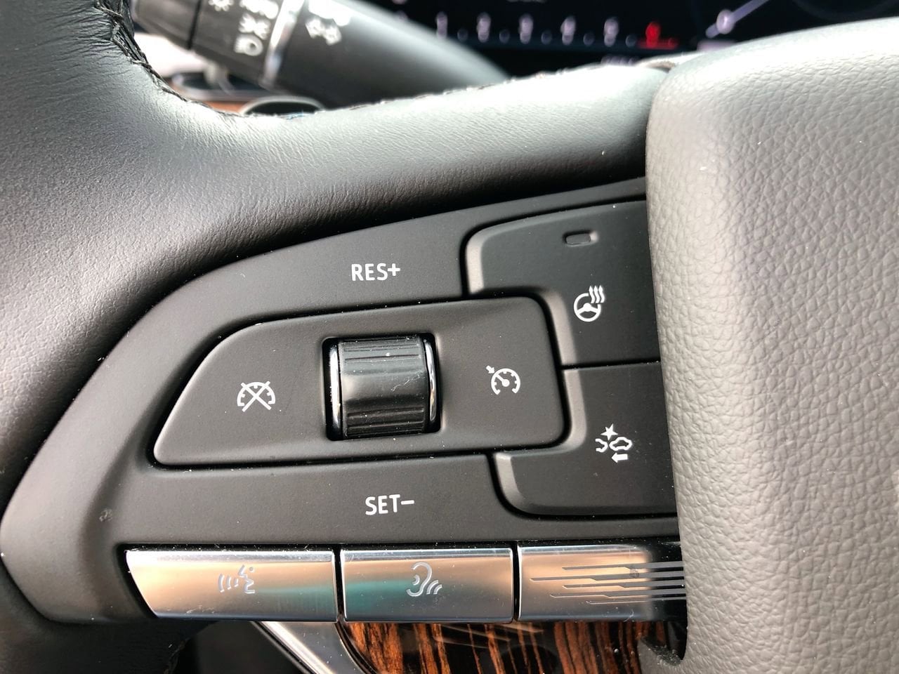 Thumbnail: 2023 Cadillac Escalade - 27