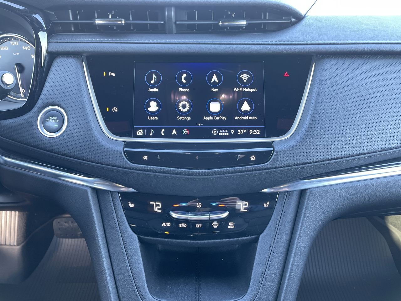 Thumbnail: 2023 Cadillac XT5 - 13