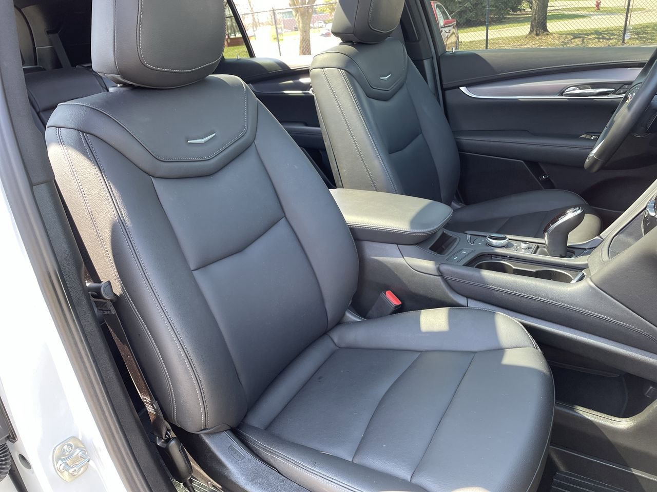 Thumbnail: 2025 Cadillac XT6 - 14