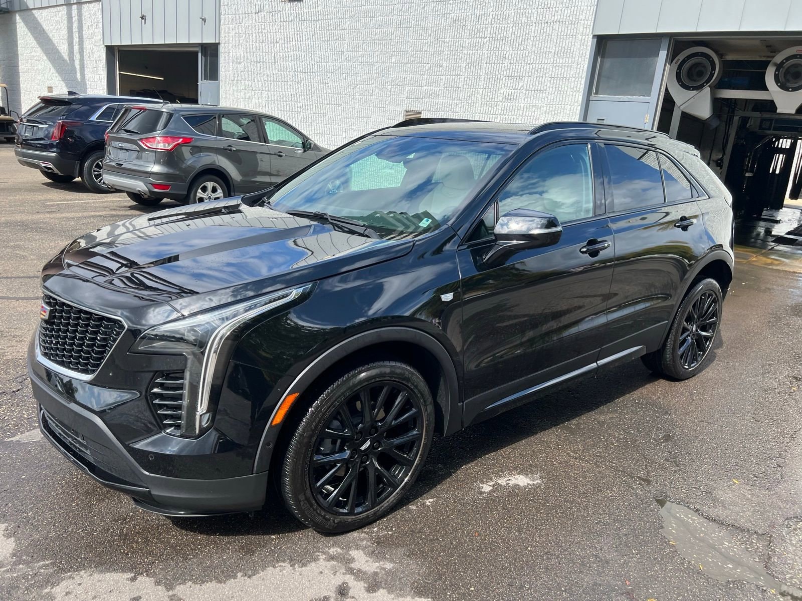 Thumbnail: 2022 Cadillac XT4 - 1